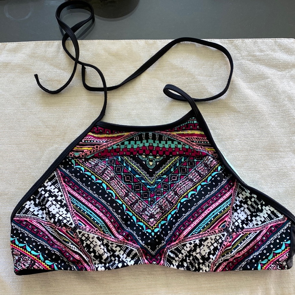 Mossimo Size S Bathing Suit Top